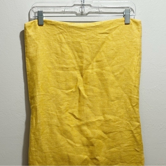 POTTERY BARN Gold 4-Button Woven Linen Lumbar Pillow Cover Contemporary 18”X26” - Picture 4 of 10